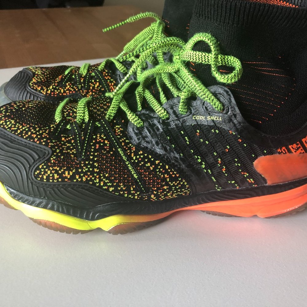 Li-Ning badminton shoes AYAM009-2 - Size US 9.5